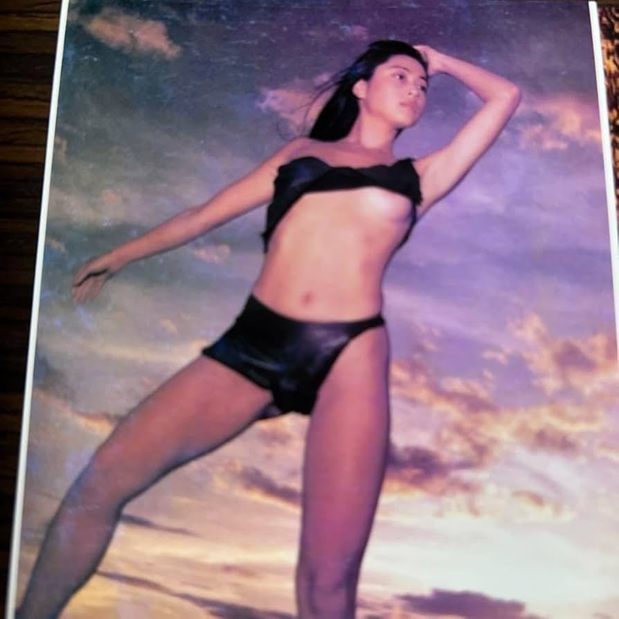 ZARD　蒲池幸子　 新品・未使用　カード　写真　レア 坂井泉水　グッズ Amazon.co.jp: ZARD 蒲池幸子 坂井泉水 写真 38枚sp : おもちゃ