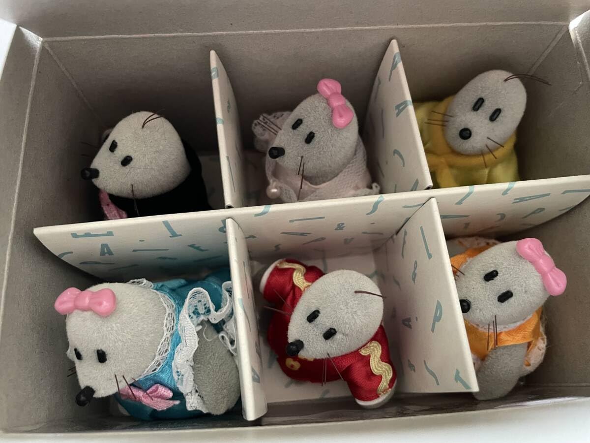 可愛いアシカのアンティーク人形 Amazon.co.jp: 足利銀行 100周年 パスカルパステル アシカ 人形