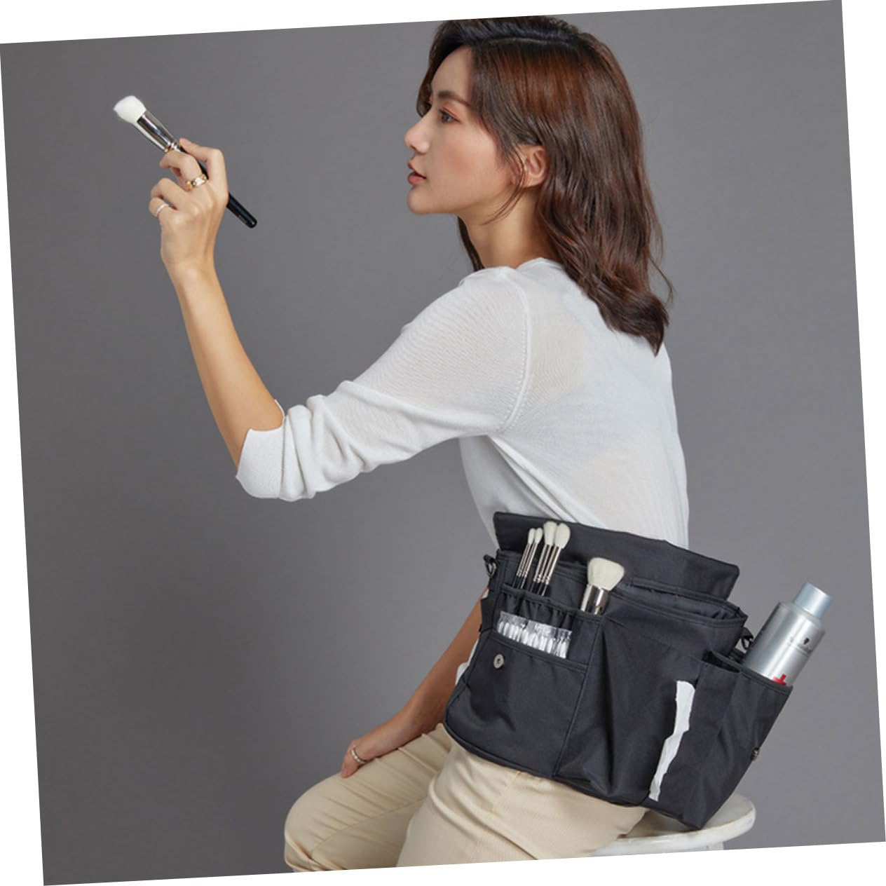 Mikinona Schwarzes Kosmetikmäppchen aus Canvas mit Großer Kapazität und Wasserdichtem Design Tragbare Tasche mit Gürtel für Make Up Pinsel und Kosmetikaufbewahrung