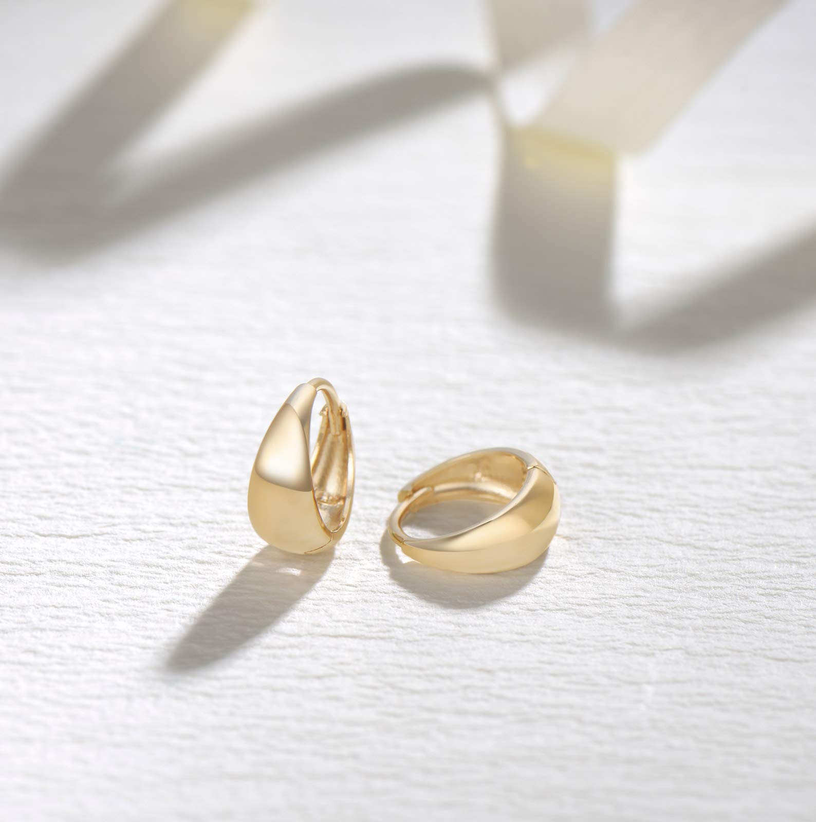 FANCIME Solide 14 Karat 585 Gelb Gold Creolen Huggies Ohrringe Basic Minimalist Schmuck Geschenk für Damen Mädchen