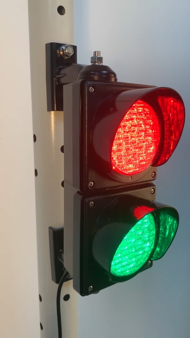 100mm Traffic Light - Microtrans Pedestrian Signal - DC/AC Power
