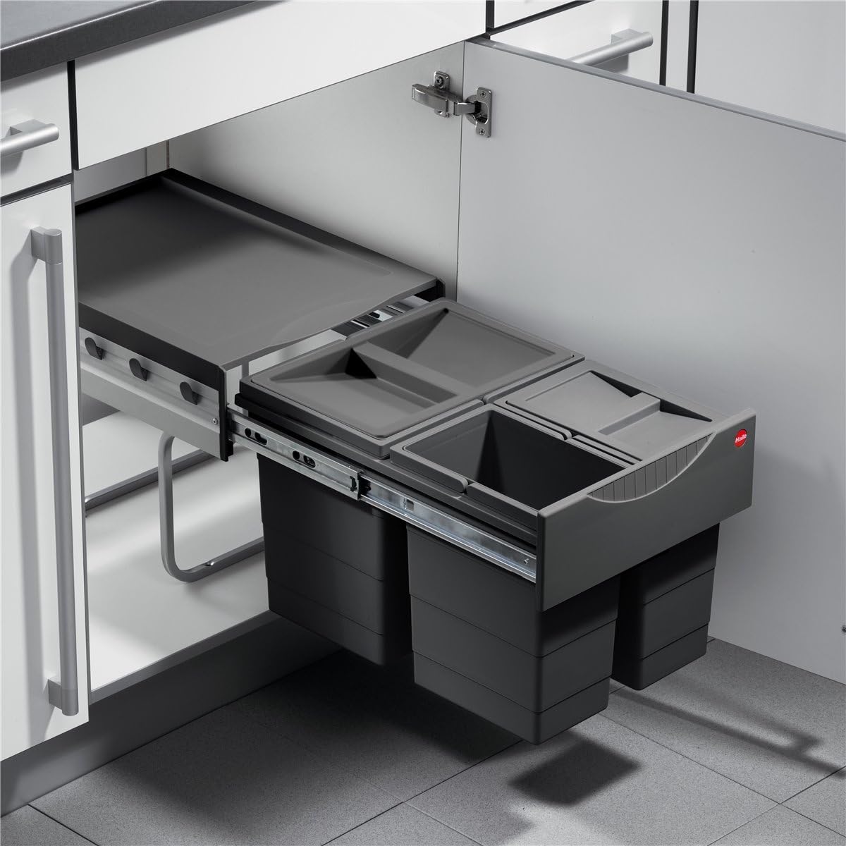 Hailo Abfallsammler 364253 | Raumspar-Tandem 18 + 2x 8.5 L | ab 40cm Schrank mit Drehtür | 346 x 475 x 336 mm | Kunststoffteile dunkelgrau | Metallteile silber (2 Biodeckel)