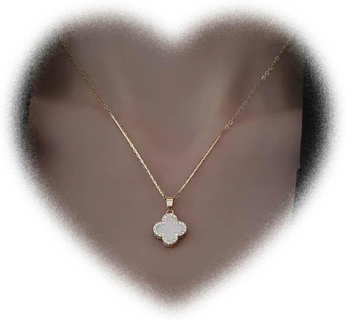 Bohemian Four Leaf Clover Pendant Necklace for Teen Girls Vintage Black Clover Necklace Choker Crystal Clover Chain Necklace Jewelry for Women Gifts