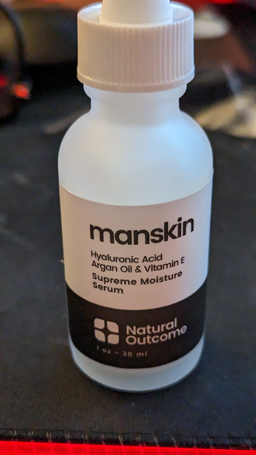 Natural Outcome Man Skin Supreme Moisture Serum Mens I Mens Anti-Aging Day & Night Facial Serum I Advanced Moisture Serum with Hyaluronic Acid, Argan Oil & Vitamin E