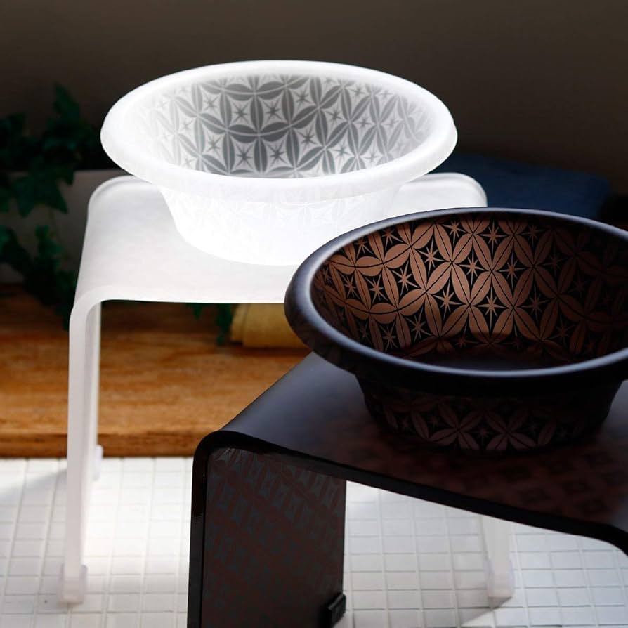 Amazon｜アクリル2点セット「SHIPPOU（七宝）」バスチェア