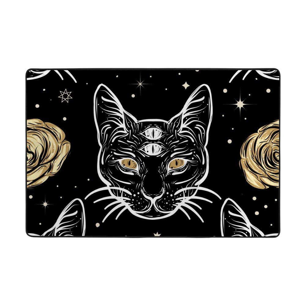 Tapis chat noir mystérieux pour réchauffer un grand salon froid au sol dur