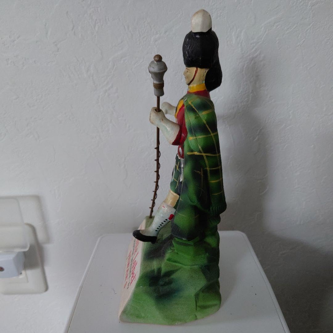 Amazon | Dewar's White Label ホワイトラベル 陶器製フィギュア