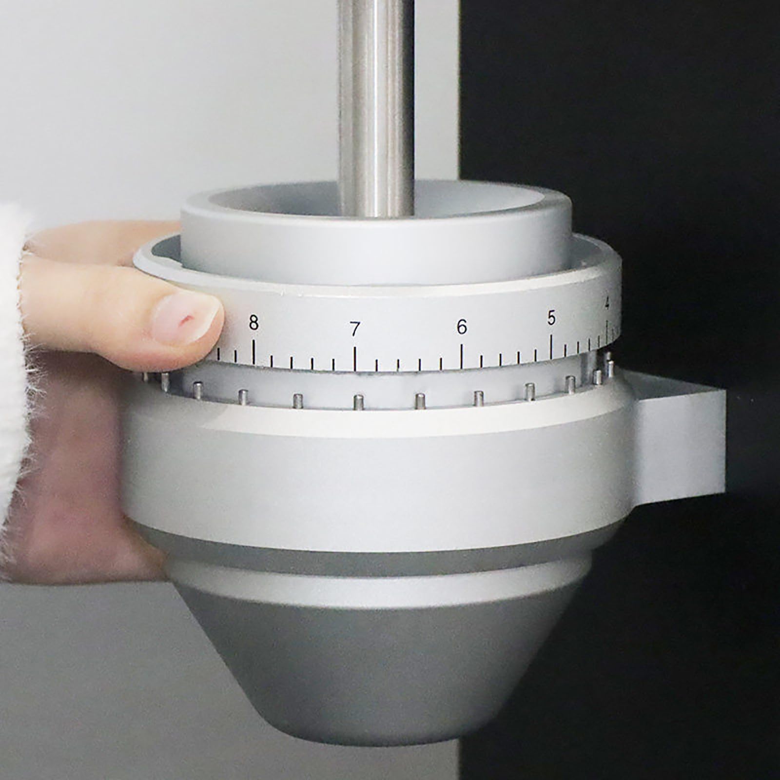 Ręczny młynek do kawy, 83 mm stożkowy zadzior, precyzyjna regulacja, 12-gwiazdkowa głowica tnąca do domu, podróży i biwakowania, idealny młynek do espresso