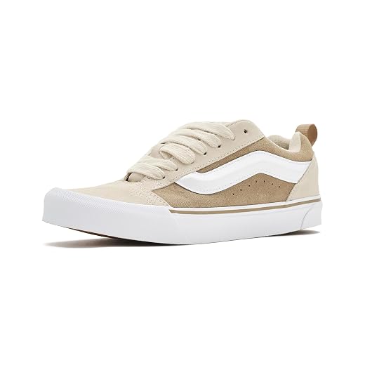 Vans Unisex Adult Knu Skool Shoe - '90s Retro Puffy Low-Top Fashion Sneakers for Men & Women