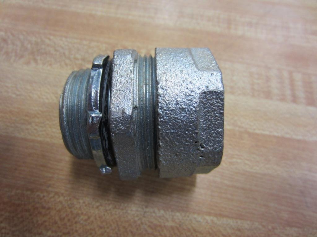 Oz/Gedney 4Q-100 Duct Iron 1in sealtight Flex Connector