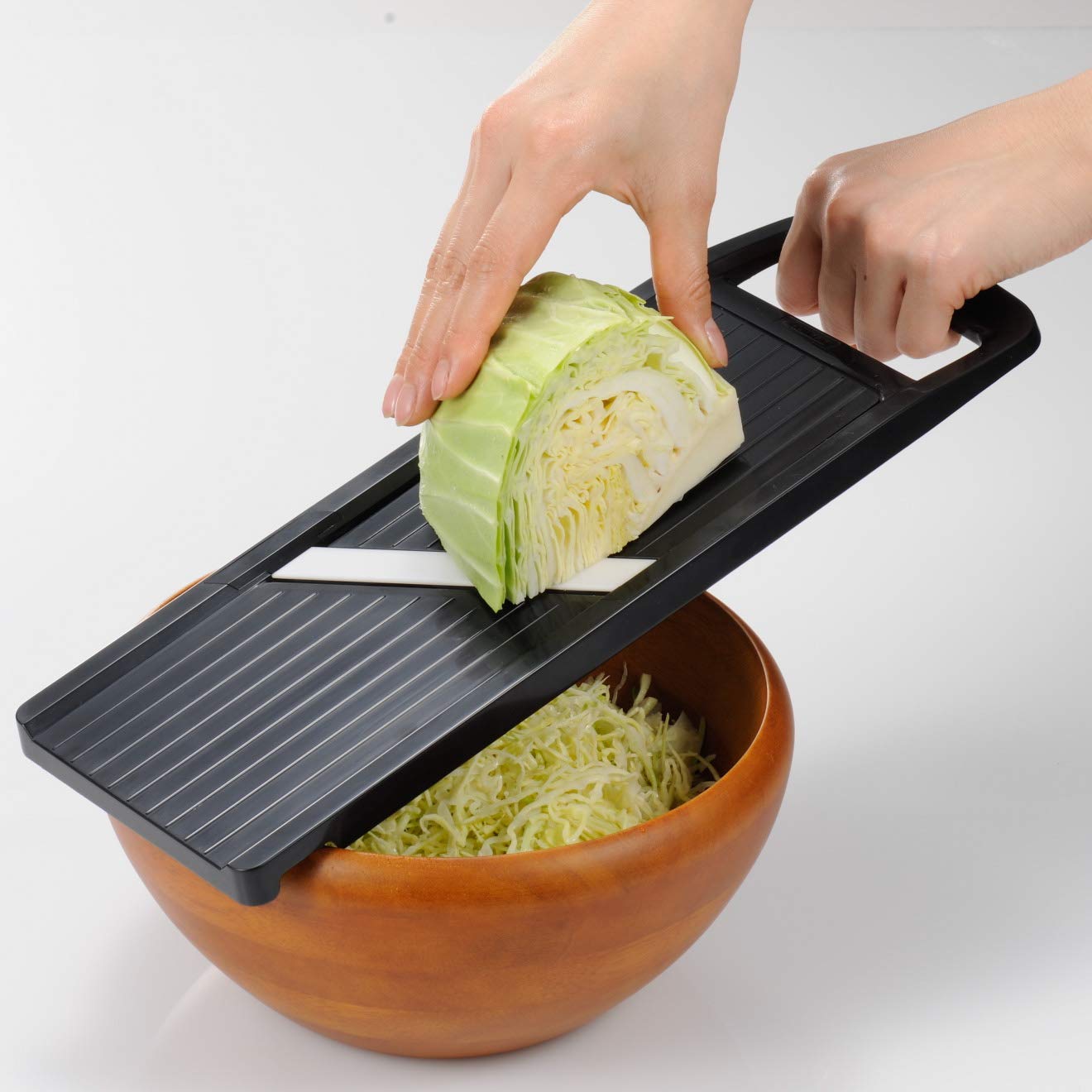 Kyocera CSN-402BK Ceramic Slicer with Hand Protector, Black - Image 4