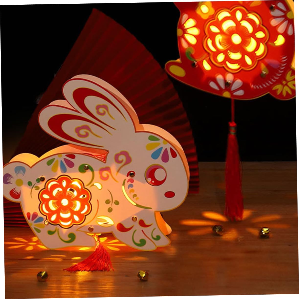 Amosfun 4 Juegos 4 Juegos De Pantallas De Lámpara con Forma De Conejo Decoración De Conejo Luces Solares para Exteriores Linternas De Año Lunar Lámpara De Campamento con 2 Piezas * 4