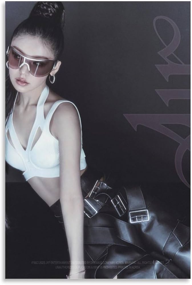 Amazon.co.jp: ITZY イッチ YEJI イェジ The 1st Mini Album AIR