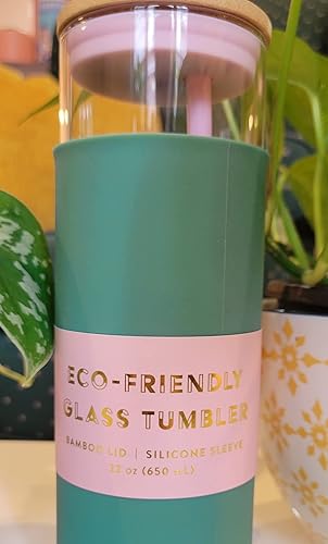 Miniatura 3 de DesignWorks Ink Vaso de vidrio de 22 onzas con tapa y popote, funda protectora de silicona verde, botella de vidrio reutilizable perfecta para