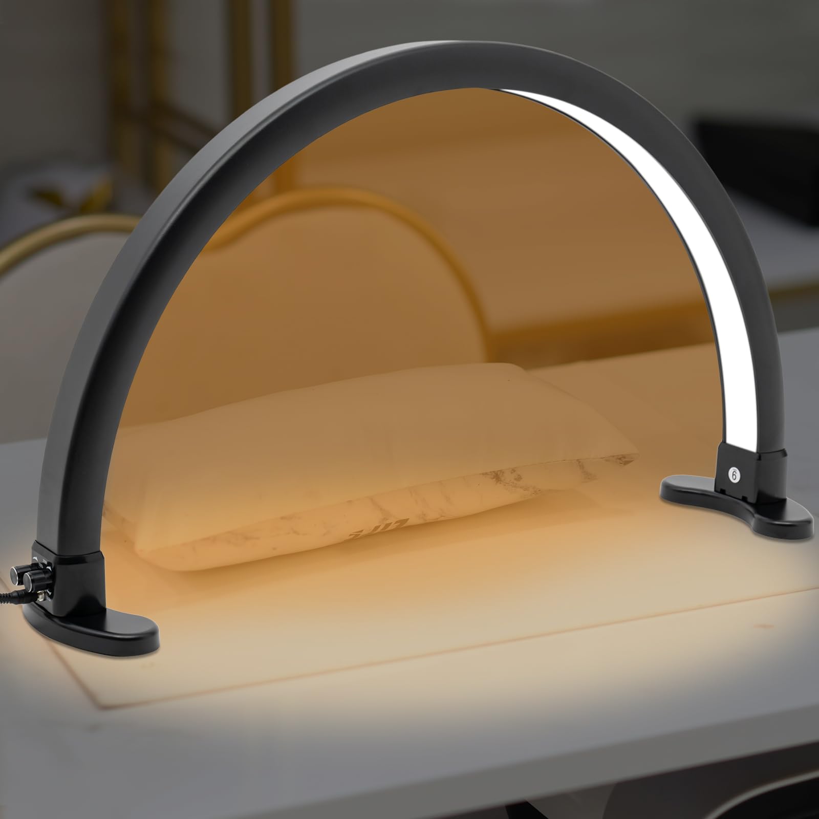 LED Schreibtisch- und Kosmetiklampe, Halbmond Studio Licht, 45 W, 3600 lm, 2700-5600 K, dimmbar für Maniküre, Salon & Arbeitsplatz (Schwarz)