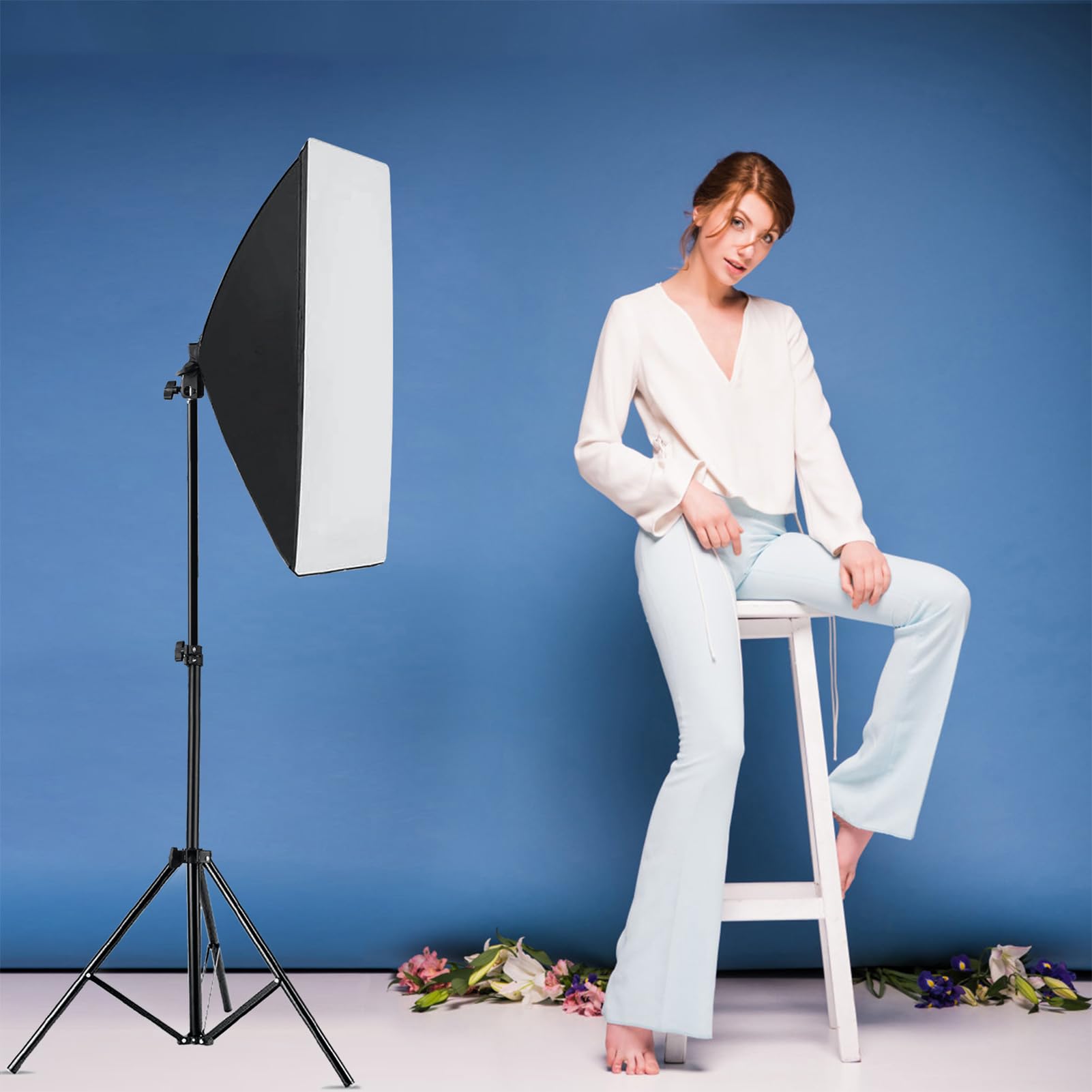 Andoer Zestaw oświetlenia fotograficznego Softbox Profesjonalny sprzęt studyjny z softbox 60x60 cm Żarówka temperaturowa 2800-5700K 85W z pilotem i podstawką światła (UE-Stecker)