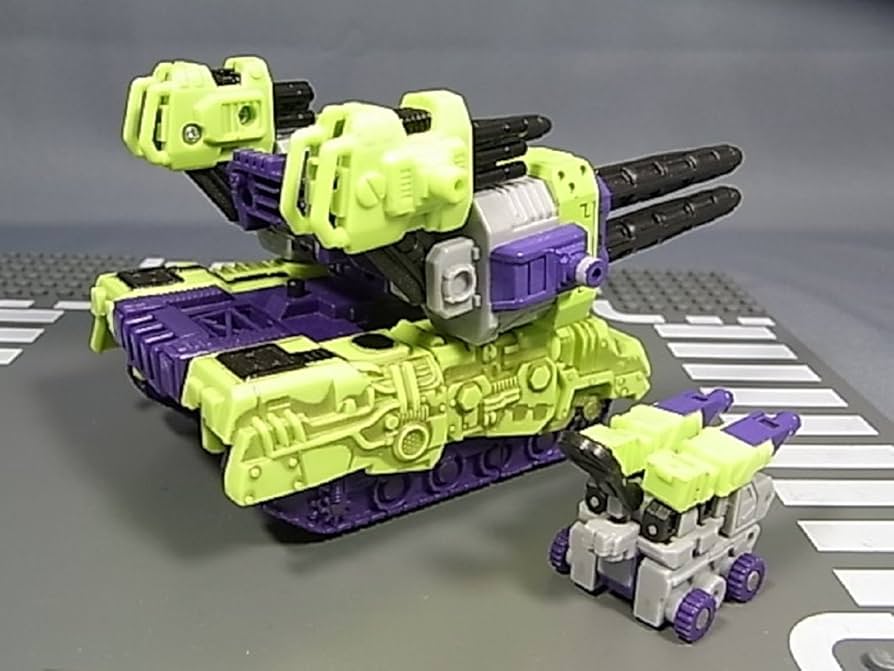 Amazon.co.jp: トランスフォーマー アイアンハイド SD-02 : おもちゃ