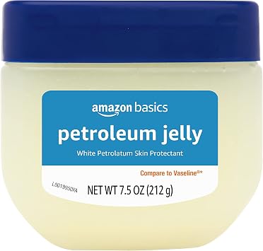 Amazon Basics Petroleum Jelly, Skin Protectant and Moisturizer for Dry Cracked Skin, Chapped Lips, Minor Cuts, Unscented, 7.5 oz, 1-Pack Previously Solimo