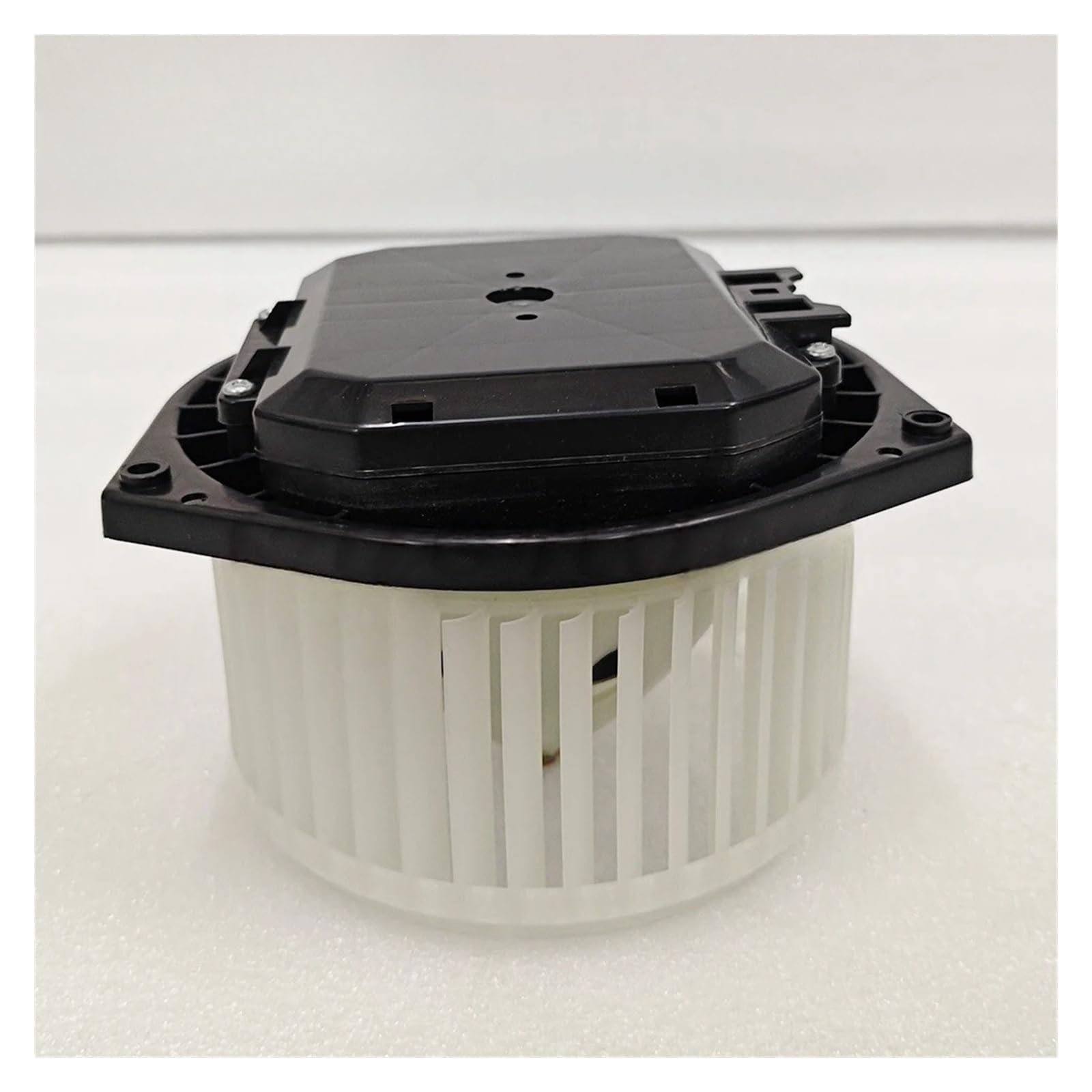 A/Cヒーターブロワーモーター 27211-0Z00A、272110Z00A、NISSAN UD