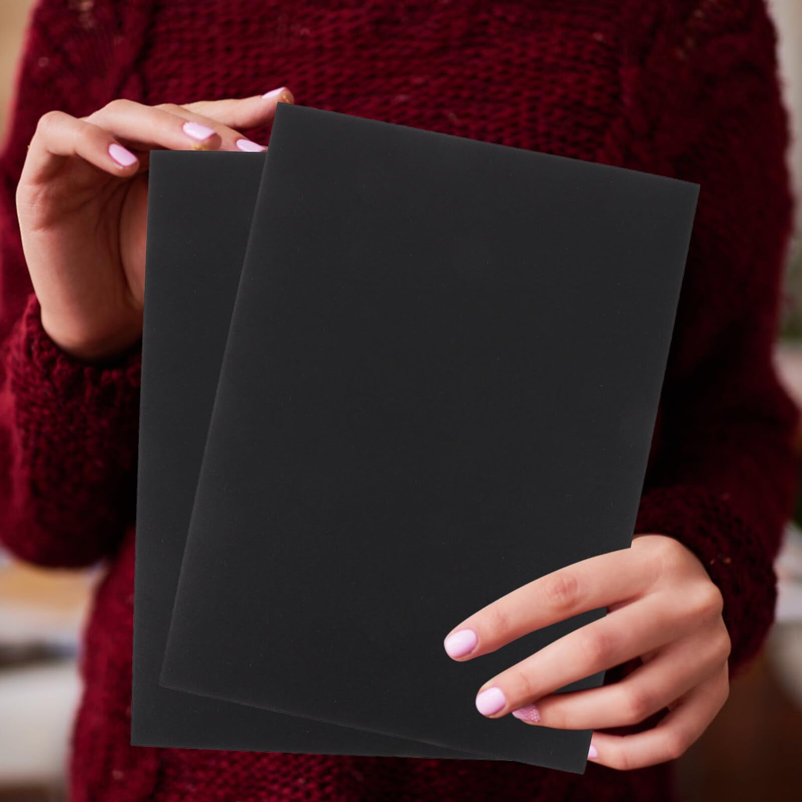 Papier Cartonné Noir A4 100 Pièces pour Loisirs Créatifs et Dessin