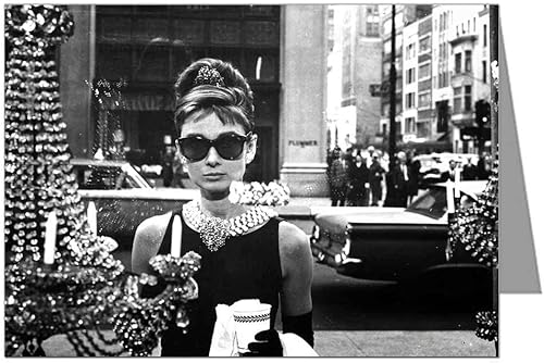 Miniatura 8 de Epic Greeting Cards Doce tarjetas de notas variadas de Audrey Hepburn de sus películas con un pequeño vestido negro