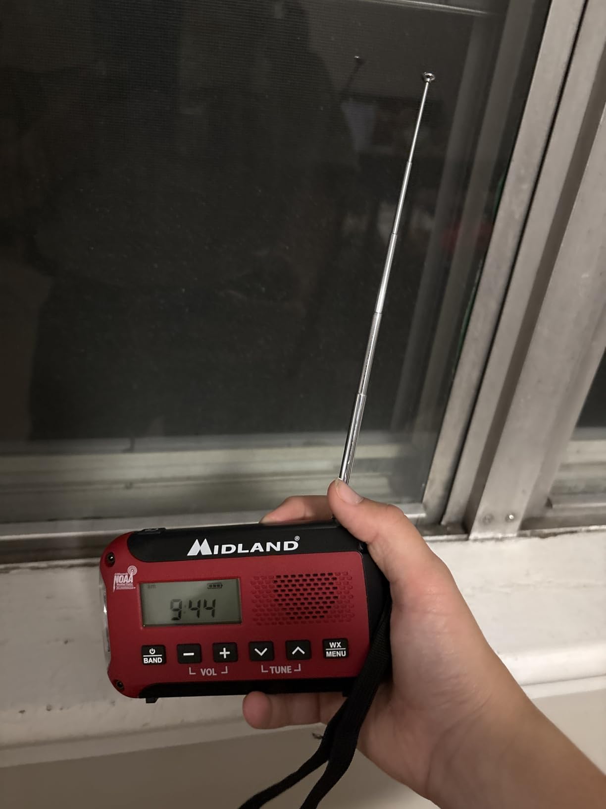 Midland ER210 NOAA Emergency Crank Weather Radio