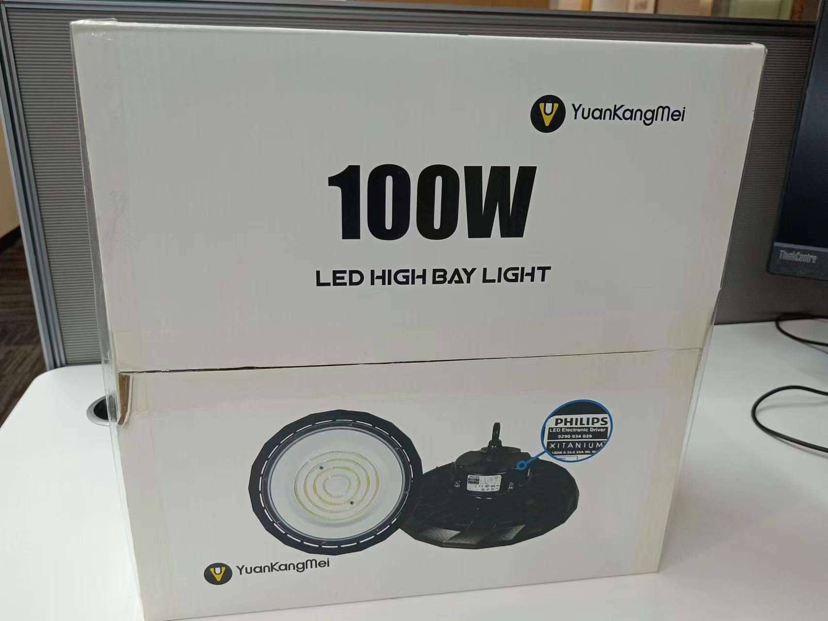 Lampe de Salle Résistante à l'Eau, 100W