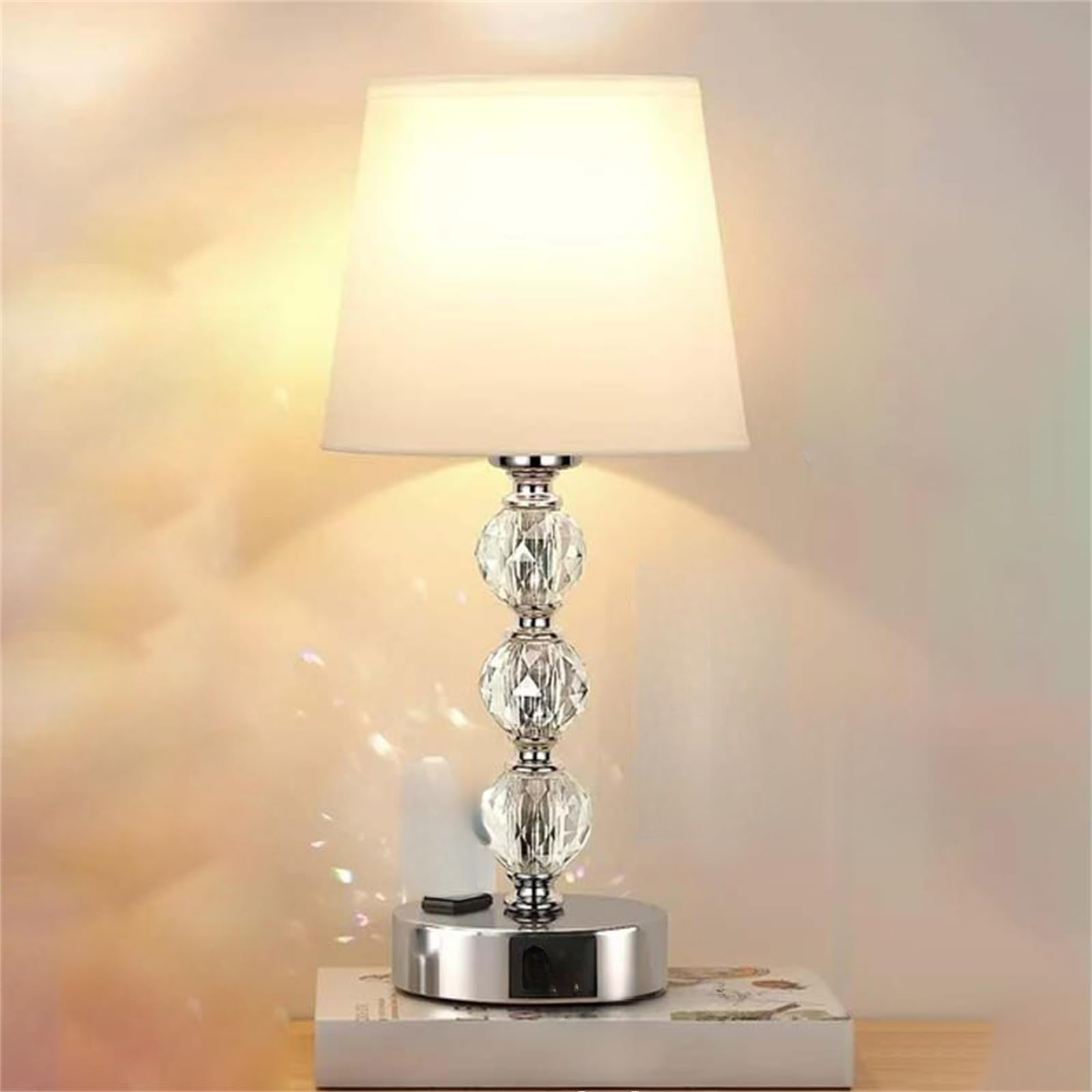 Lampada da Tavolo con Porte Ricarica USB C+A & Presa CA Lampada da Scrittoio Cristall Touch Dimmerabile Lampada da Comodino con Lampadina Paralume Illuminazione da Tavolo per Ufficio (A,1 Pezzi)