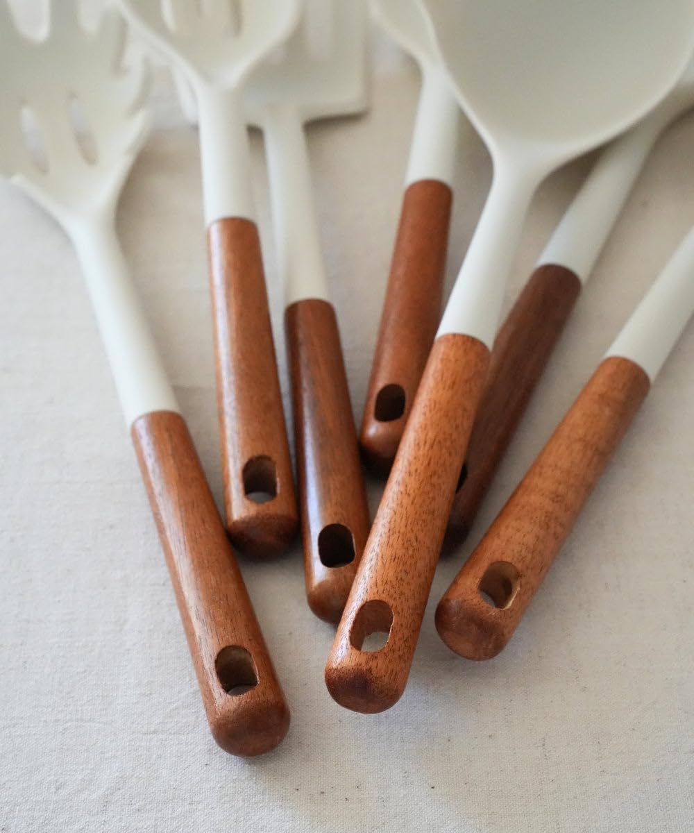 Zoha Küchenutensilien Set Holz - Handgefertigt aus Akazienholz - Kochbesteck Holz, Pfannenwender Set, Holzlöffel Set, Küchenhelfer, Wooden Utensil Set - Cooking Utensils (8-teilig)