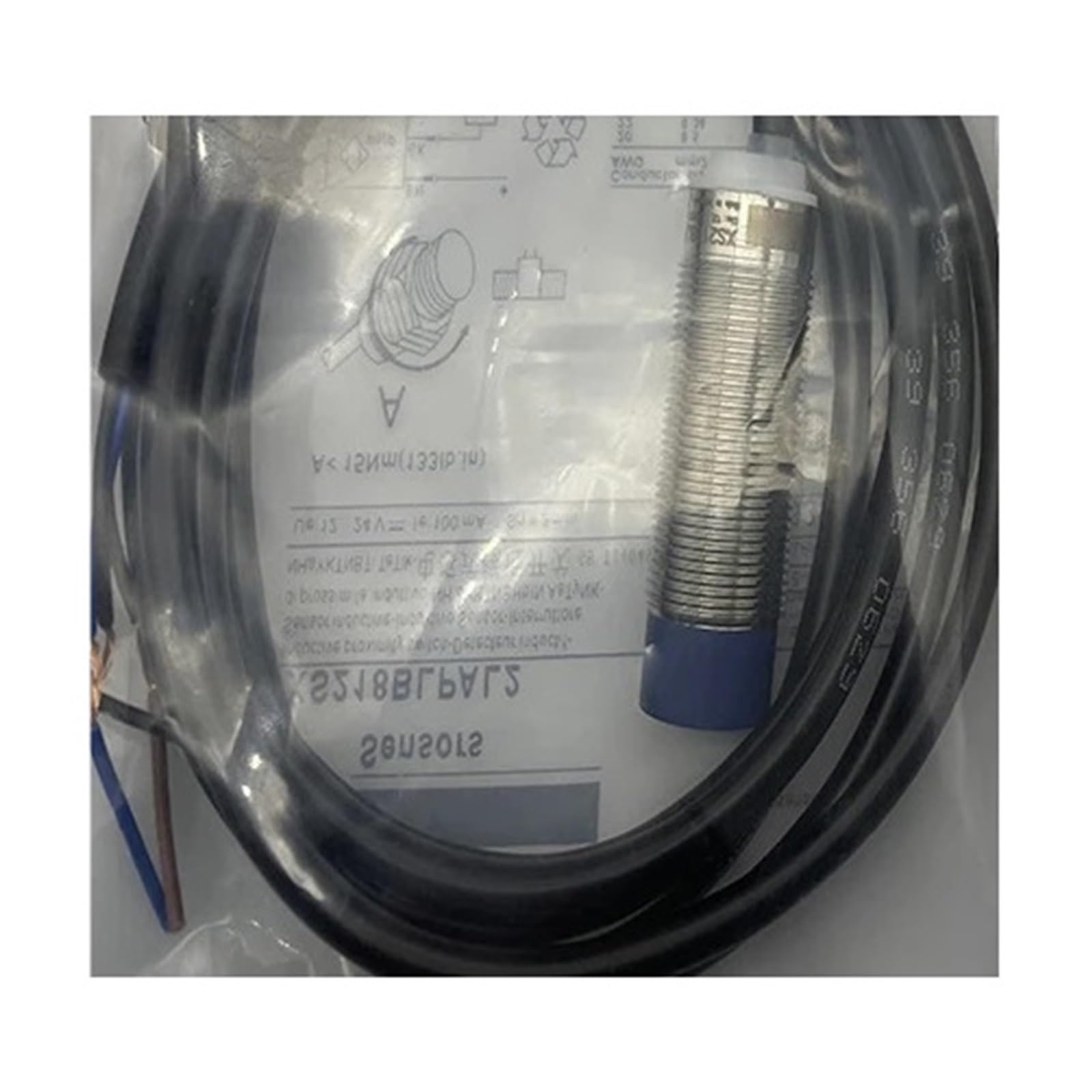 Switch XS218BLPAL2 capteur de proximité pour automatisme PNP