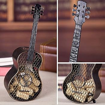 ワインコルク　コルクアート エレキギター　ハンドメイド　インテリア Amazon.co.jp: ワインコルクホルダー ギター型 コルクストレージ