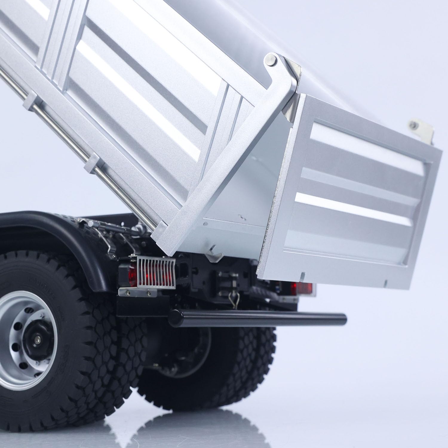 1/14, 2,4 GHz, radiocomandato elettrico 5702, modello 6 x 6 ribaltabili a 2 marce, luce sonora, motore RTR, regalo per adulti