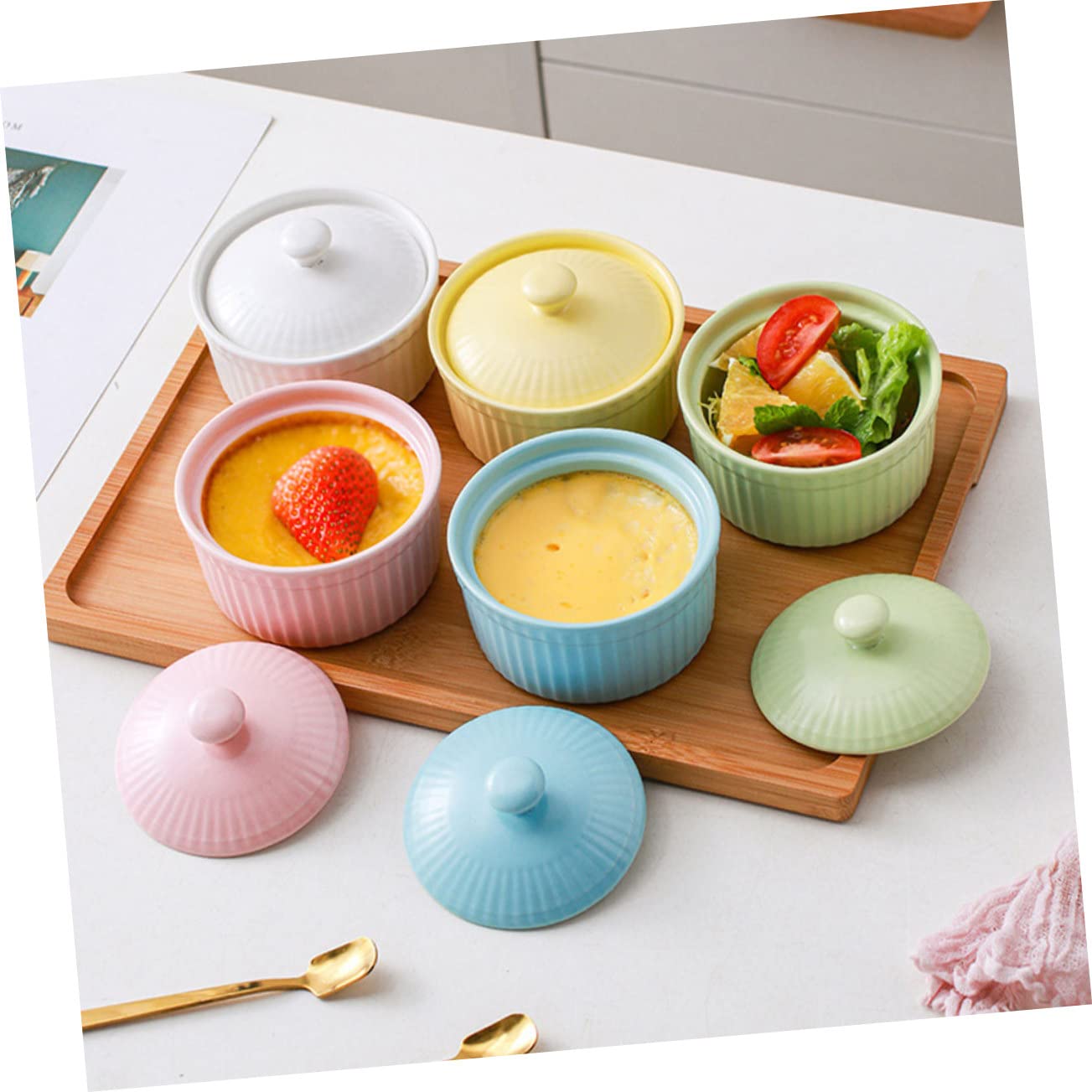 TOYANDONA Cuencos de Cerámica Resistentes a Altas Temperaturas y Fáciles de Desmoldar para Postres con Tapa Juego de 5 Color Aleatorio Ideales para Repostería en Cocina
