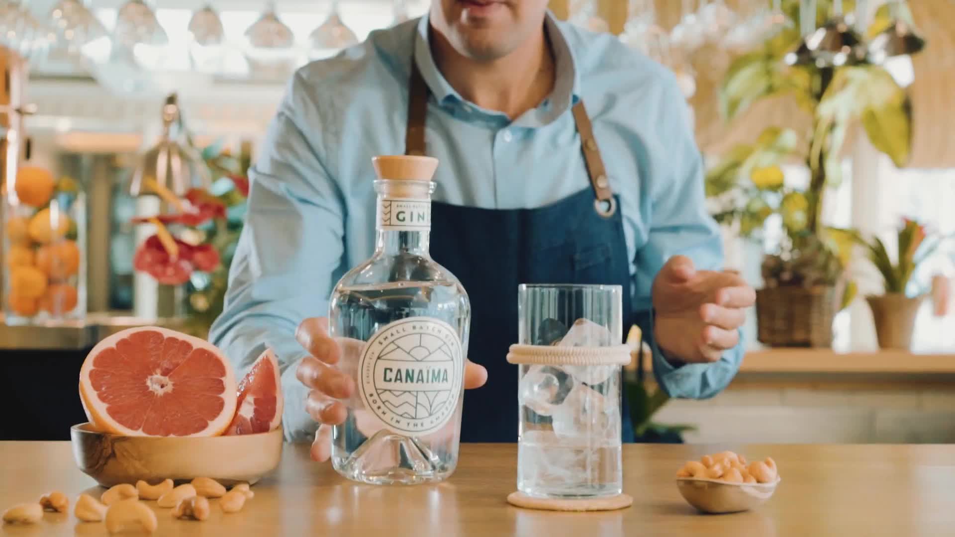 Canaïma | Small Batch Gin | 700 ml | 47% Vol. | Im Amazonas geboren | Tropisch-süßer Geschmack | Intensive Kräuter- & Zitrusnoten – Bild 8