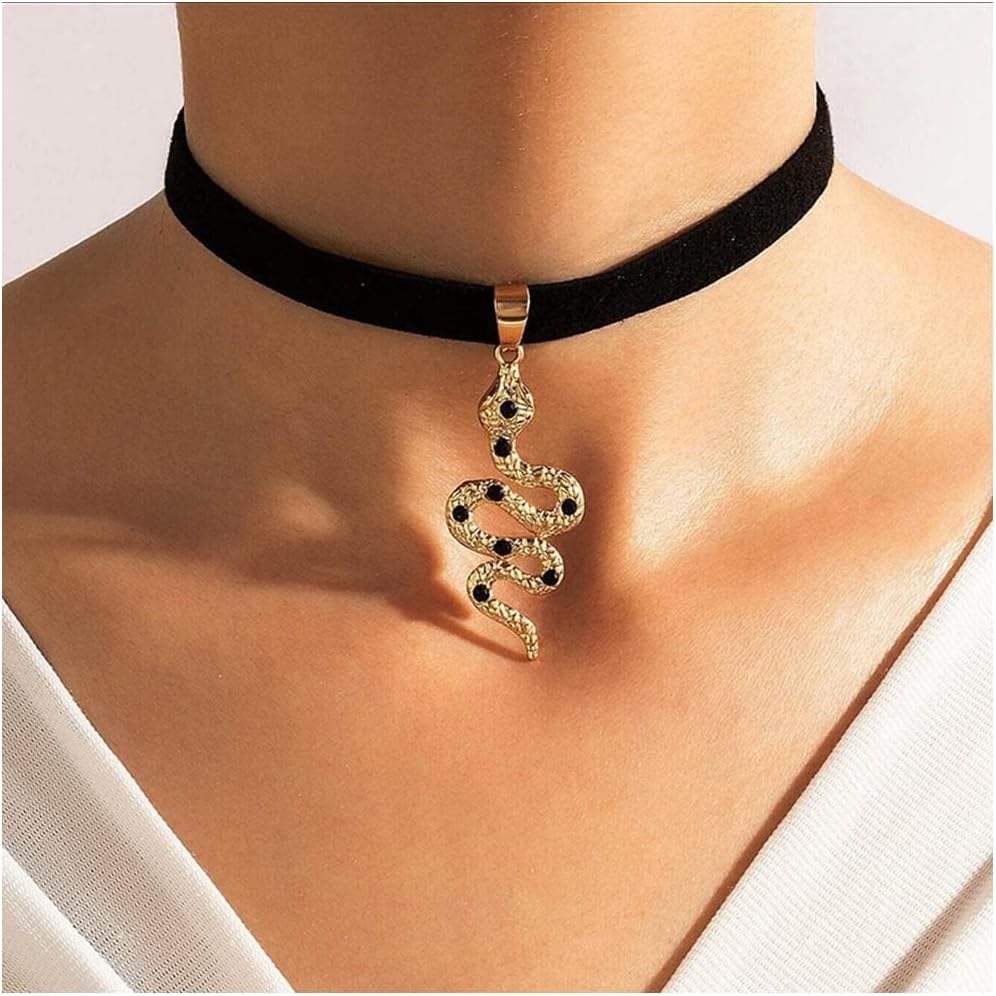 Punk Velvet Snake Choker Necklace Silver Snake Pendant Clavicle Necklace Gothic Velvet Collar Necklace Short Black Ribbon Necklace Jewelry for Women and Girls - Image 3