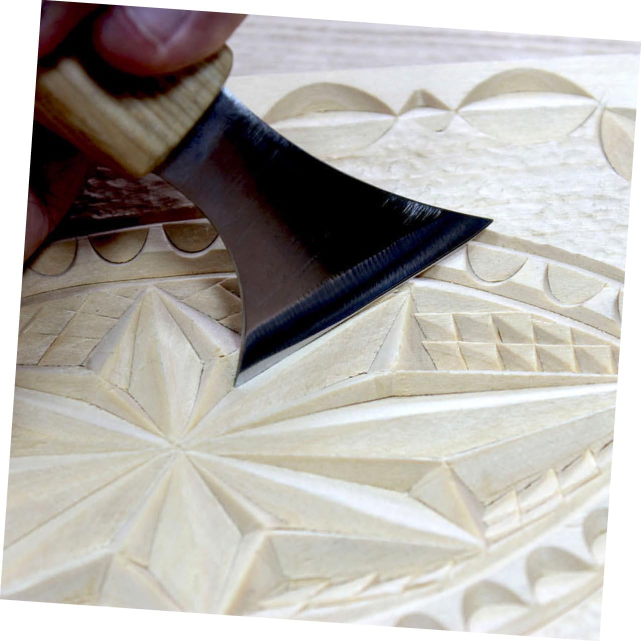 Holibanna Chrome Vanadium Alloy Cutter Wood Carving Hand Chisel Woodworking Hand Tool for Carving Kit