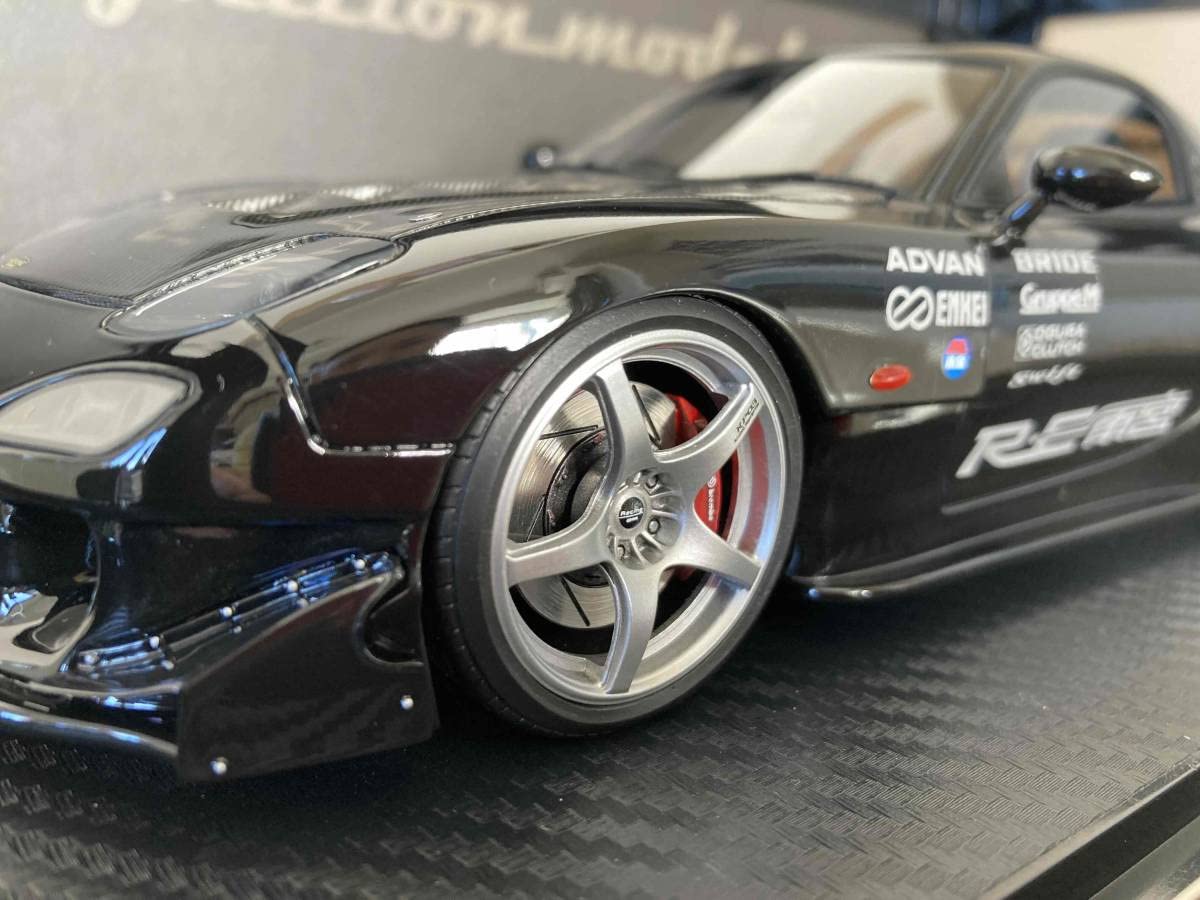 イグニッションモデル 1/18 FC3S RE雨宮　RX-7 ブラック 1/18 マツダ RX-7 FC3S RE 雨宮 ブラック | HLJ.co.jp