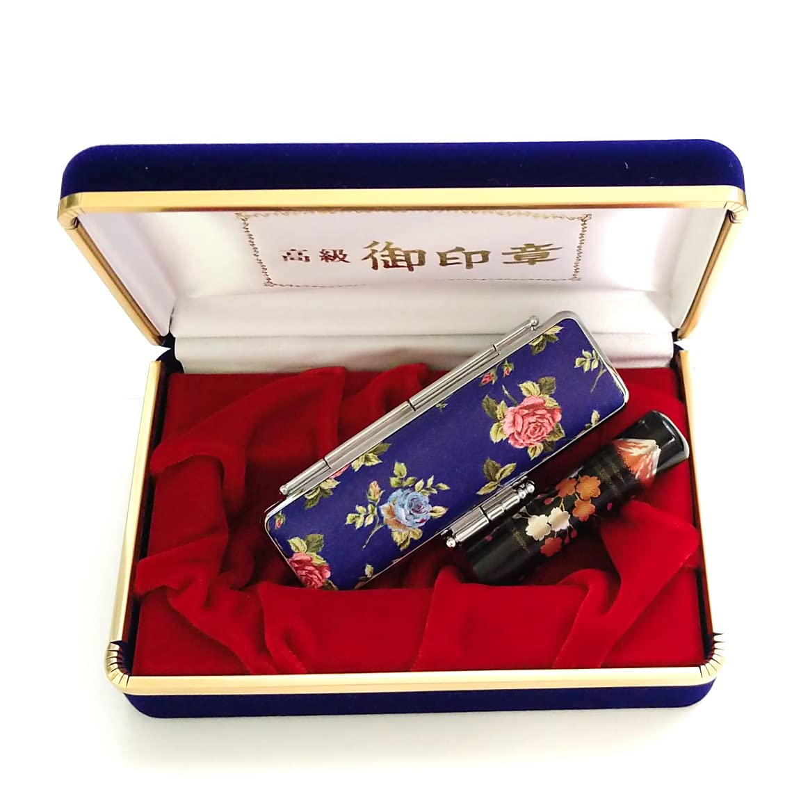 芯持黒水牛印鑑セット　15mm　蒔絵(富士と桜)　印鑑ケース・印鑑箱付き Amazon.co.jp: 芯持黒水牛印鑑セット 15mm 蒔絵(富士と桜) 印鑑ケース