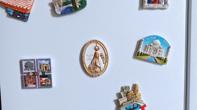 Imán para refrigerador Nuestra Señora de Fátima Portugal 3.4x2.4 pulg miniatura 7