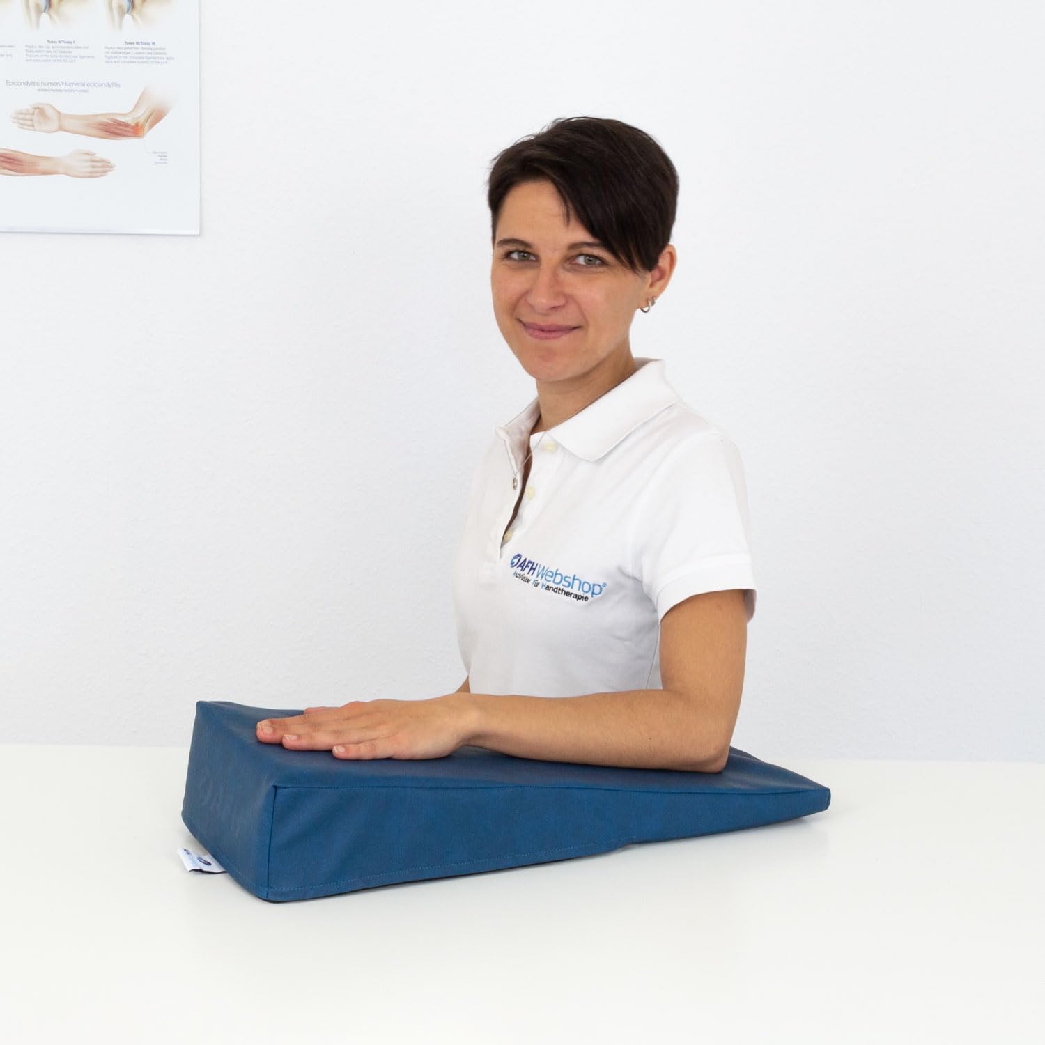 AFH Armlagerungskeil Quality | ca. 50 x 20 x 2-10 cm | hochwertiger Kunstlederbezug (blau-türkis)
