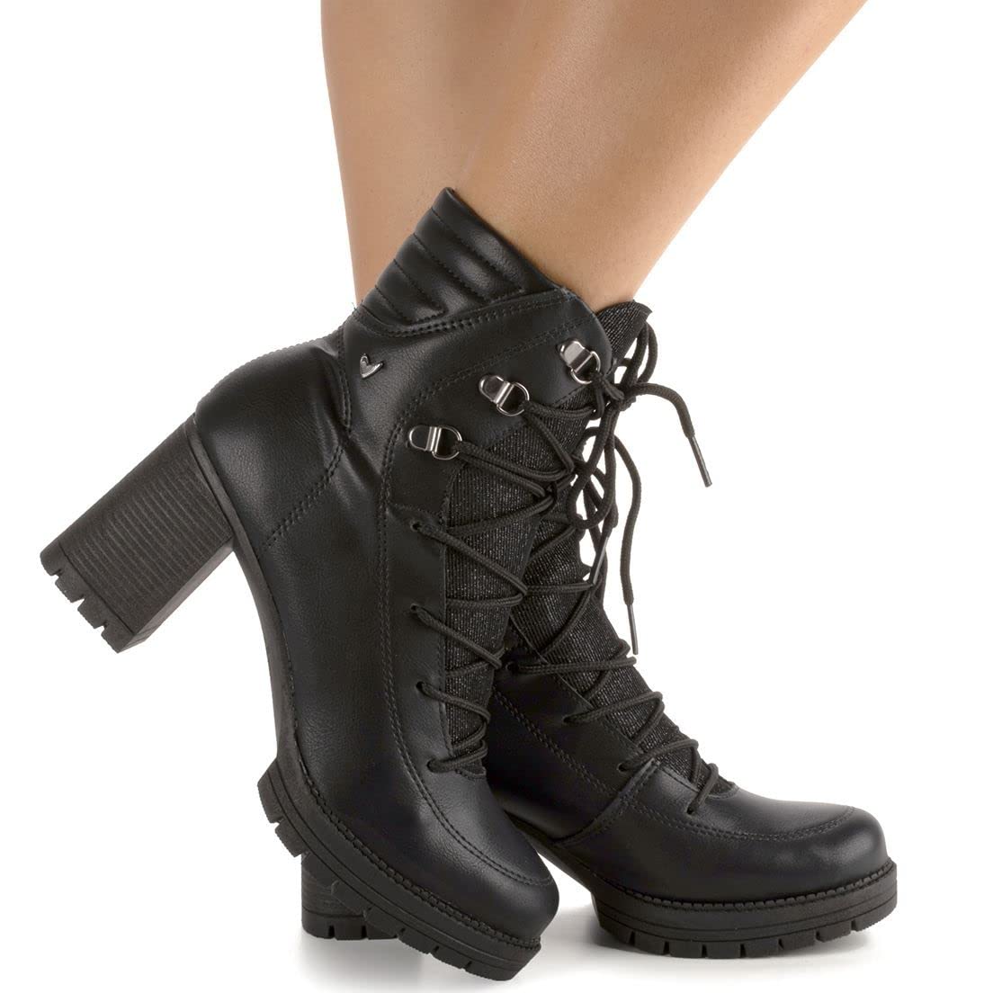 Bota Coturno Salto Conforto Mississipi Q9161 em promoção! Veja a oferta e mais achadinhos de Botas 6 Hoje é o melhor dia para comprar Bota Coturno Salto Conforto Mississipi Q9161 com aquele preço maroto! Promoção! Aproveite a oferta! 6