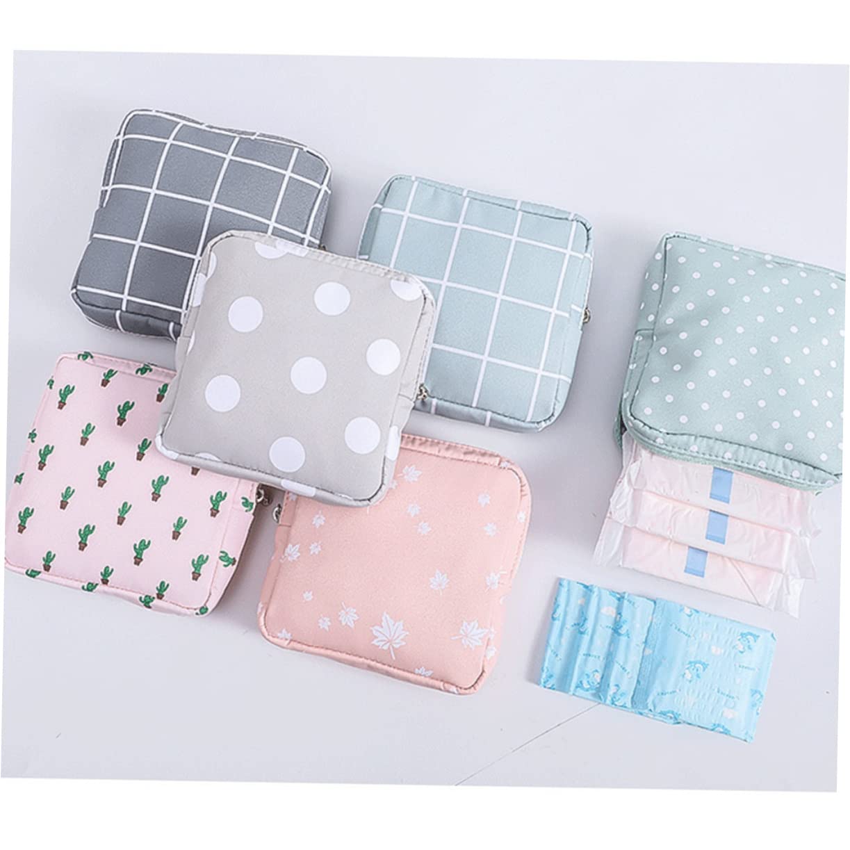 Housoutil Outdoor Sanitary Towel Storage Pouch Large Capacity Zippered Pouch Cotton Material for Women Girls Traveling