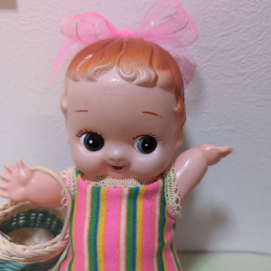 Amazon.co.jp: セルロイド人形 デコちゃん カゴ付き レトロポップ