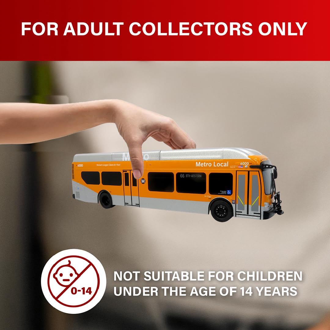 Amazon.com: Iconic Replicas NFI Xcelsior XN40 – LA Metro 1:43