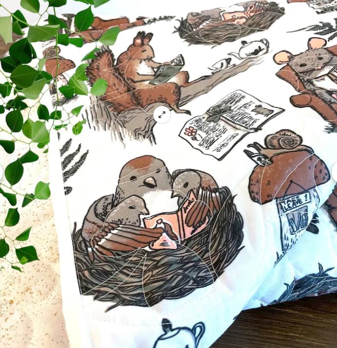 Baby Quilt Woodland Animals Reading/Quilted Baby Blanket/Cotton Quilt/Baby Blanket/Baby Bedding/Patted Play Mat