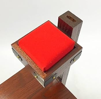 アンティーク やぐら付きお針箱 Amazon.co.jp: やぐら付き 針箱 ものさし 針山 裁縫箱 手芸 道具