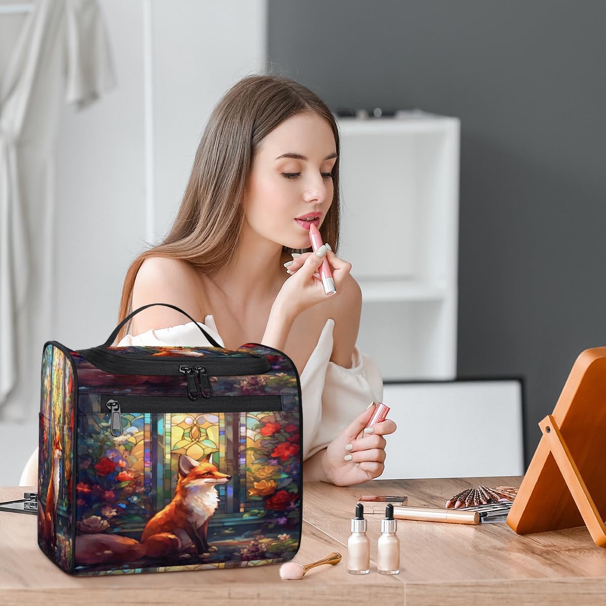 Travel Toiletry Bag for Women Men Art Painting Fox, Hanging Cosmetic Organizer Bag,Portable Water Resistant Makeup Bag,Travel Essentials Kit for Girls