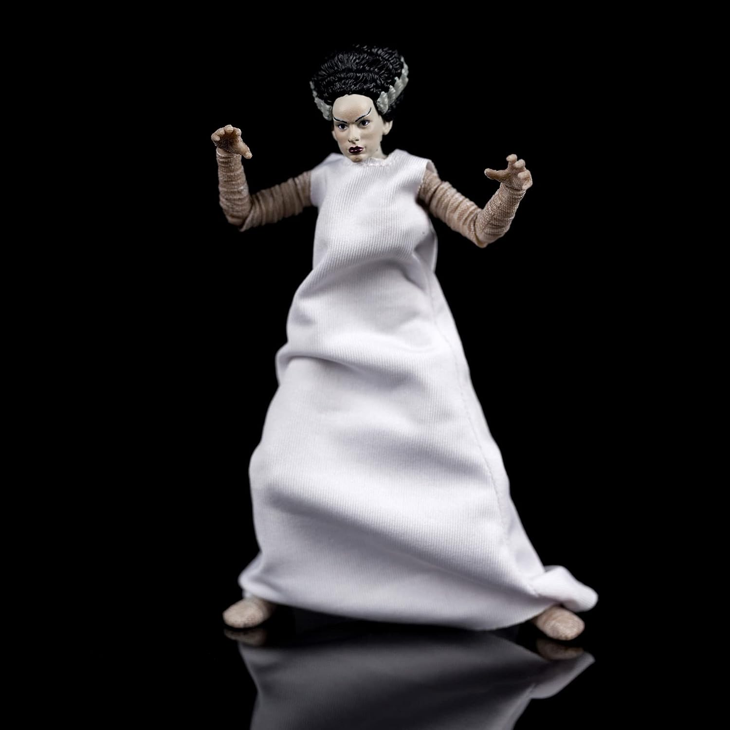 Jada Universal Monsters Bride of Frankenstein 6” Deluxe Collector Figure, White, One Size, standard size - Image 5