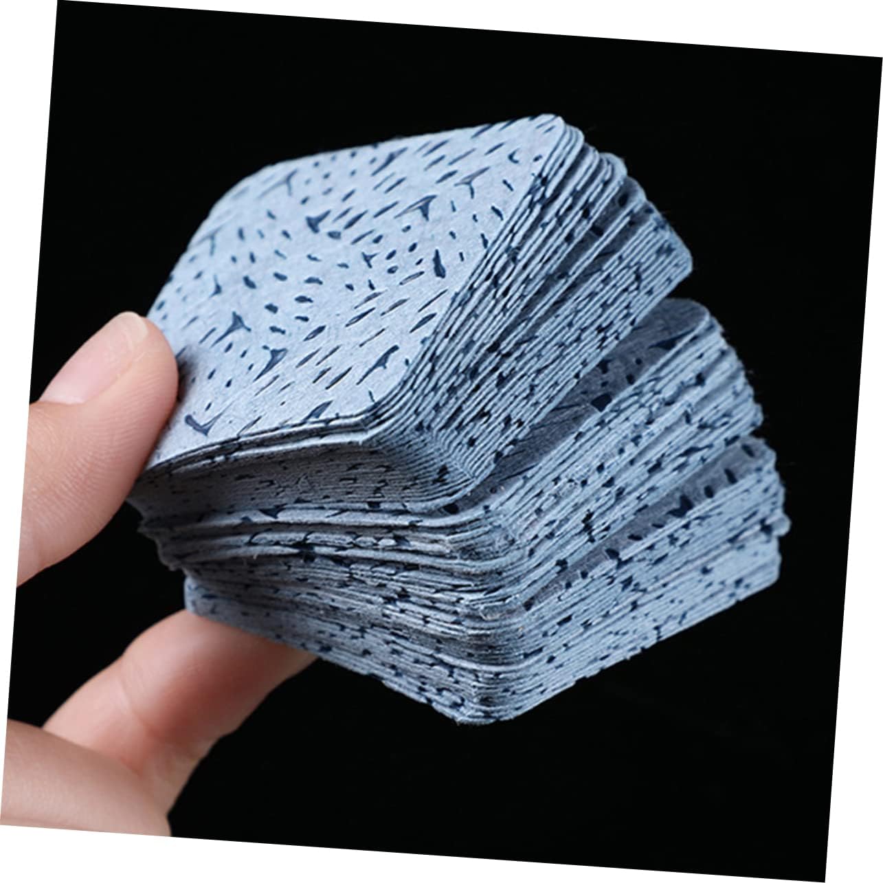 Eyelash Glue Wipes Pads for Clean Eyelash Extensions Essential Wipes for Salon Use Convenient for Grafting and Nail Art