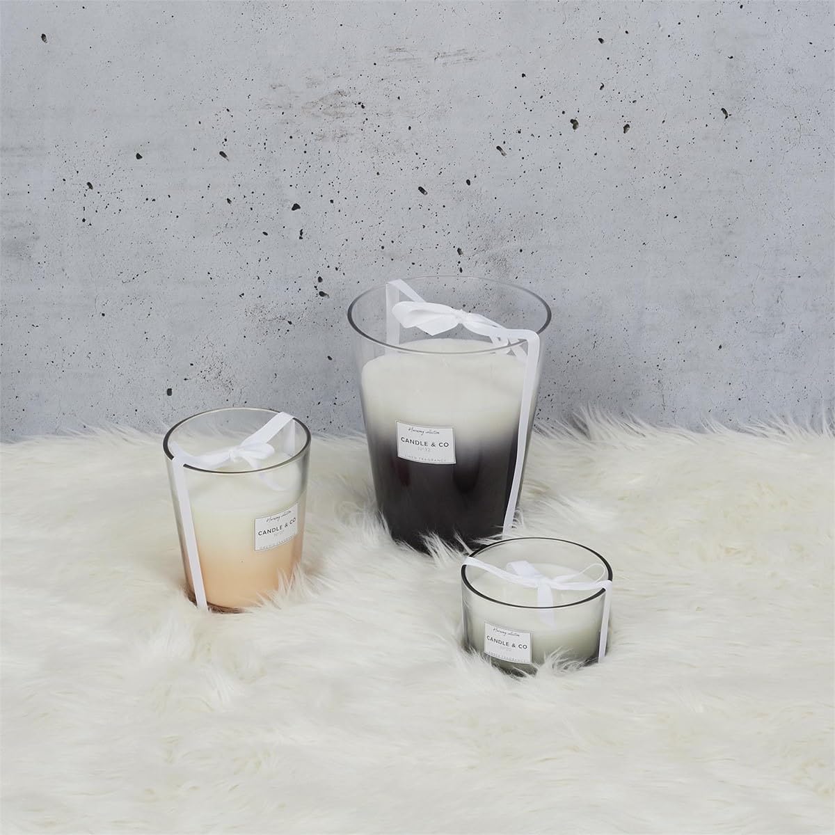 C L'AFFAIRE Grande candela profumata 3 stoppini vaso nero profumo di lino fresco H23 cm